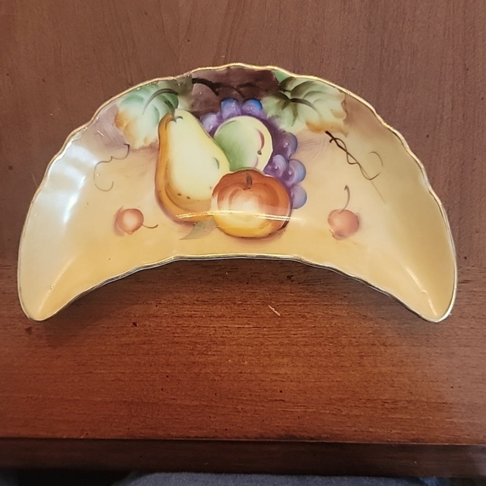 Lefton Handpainted bone dish